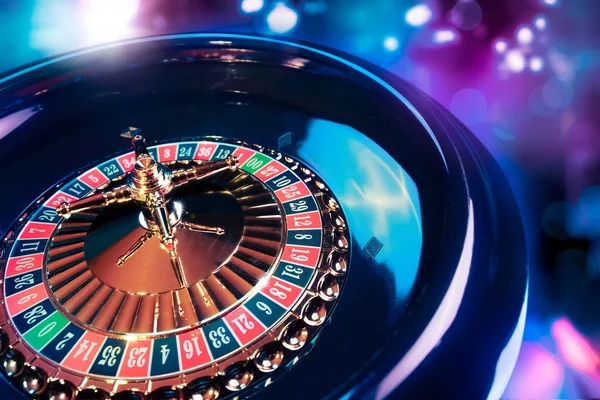 No Commission Baccarat table layout showing Banker, Player, and Tie betting positions